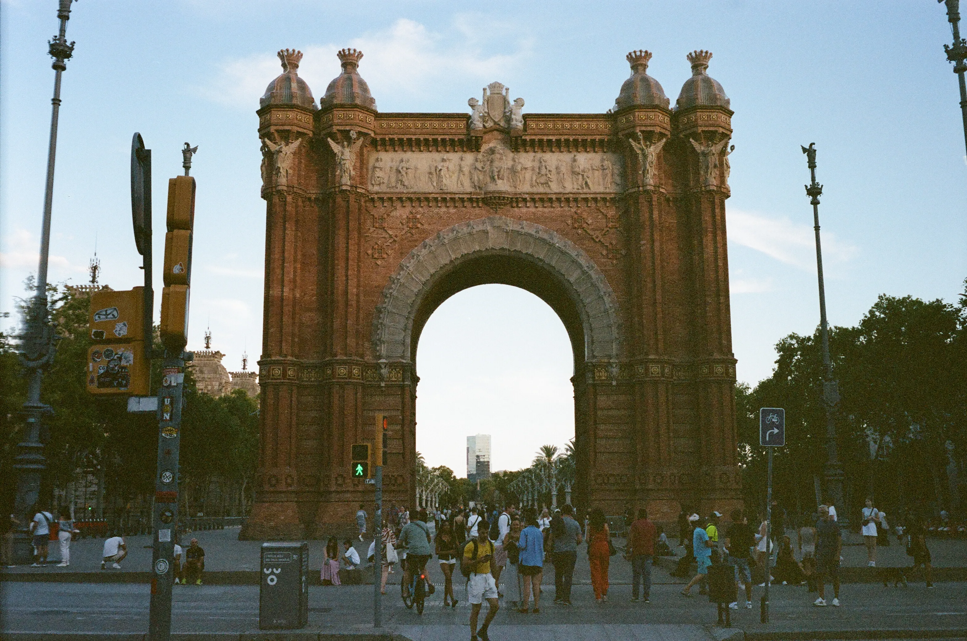 Film photograph from Spain, titled "arc de".